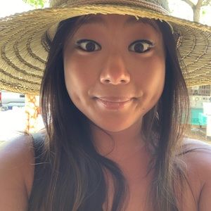 Meet your Posher, Lea